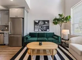 Gumbo House-Prime Location-King Bed-Fast WiFi