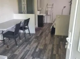 Petite Maison Indépendante avec Jardin