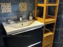 Charmant T2 lumineux avec loggia et coin cabine - Bien équipé - FR-1-295-190