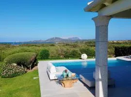 Villa Blue Sphere with Pool by Wonderful Italy