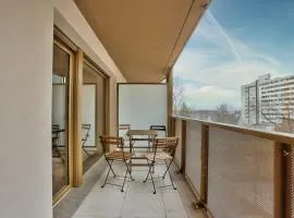 Chambre privée dans un appartement en colocation, parking gratuit