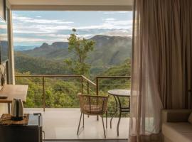 Calliandra Su&iacute;tes e Casa Cerrado, chal&eacute; alpino em Alto Para&iacute;so de Goi&aacute;s