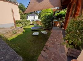 Kleines Ferienhaus Hoher Stein im Elbtal, hotel v destinácii Coswig