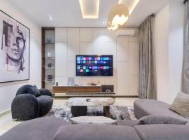 Elegant 3 Bedroom Terrace Duplex in Lekki, hotel v destinaci Ikate