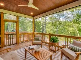 Sapphire Lakefront Cabin with Dock, Kayaks and Canoe!