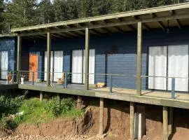 Cabaña entre bosque y mar