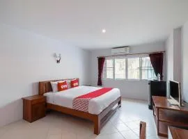 OYO 794 Nice Mum Lodge