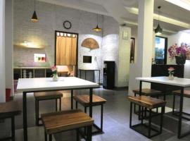 Hart Hotel Arjuna, Hotel in Cakranegara