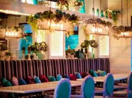 Islands Hotel