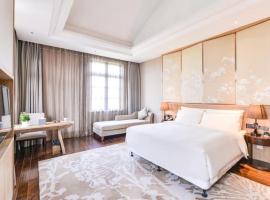 Atour Hotel Nantong Langshan Scenic Area, hotel in Yongxingzhen