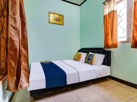 SPOT ON 91159 Kost Putrana Syariah