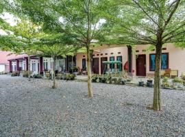 Hotel O Efniati Homestay Syariah – hotel w mieście Andalas