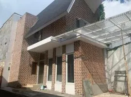 Hotel O Penginapan Fauziah Syariah Near Mesjid Taqwa Mamminasae