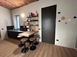 Civico 11، فندق في ألبا