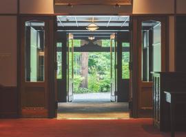 万平ホテル、軽井沢町のホテル