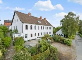 Nice Apartment In Egernsund With Wifi