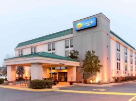 Comfort Inn Quantico, hotel i Stafford
