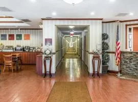 Quality Inn & Suites Ann Arbor Hwy 23