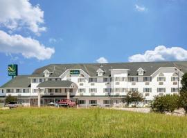 Quality Inn & Suites Lincoln North, hotel in Arbor