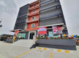 PJ PLACE, hotel com piscina em Ban Bang Samak