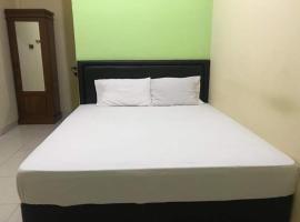 Hotel O Penginapan Mc Lodge, hotel in Komodo Labuan Bajo Airport