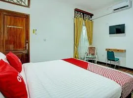 OYO 92990 Nena Kostel Syariah