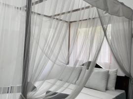 SunFly Villa, hotel in Mirissa