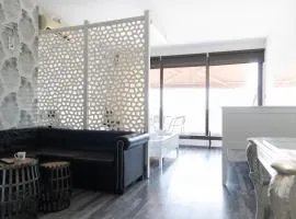City Center Apartment III by Casa D'Oro
