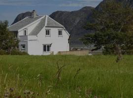 Haus Soltun-Was will man mehr!: Rund&oslash;y şehrinde bir spa k&uuml;vetli otel