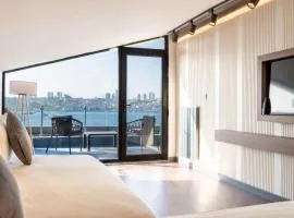 216 Bosphorus