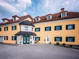 Wirt Weissau, hotel v destinaci Oberweißau