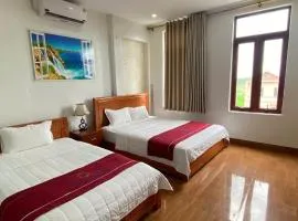 Luxury Airport Hotel - Convenient & Friendly