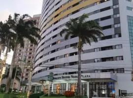 Hotel Natal Plaza com piscina, academia, 100m da praia de Ponta Neg
