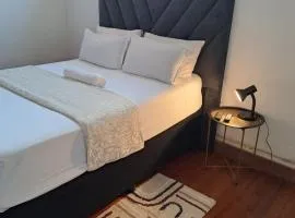 Hally&Kim Guest house