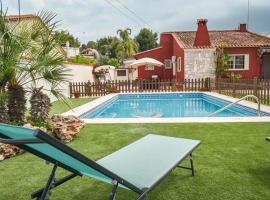 Sunny House La Eliana, Hotel in L'Eliana