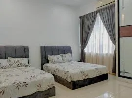 NEW Stylish 18Pax 4BR House Semabok 5mins to Town