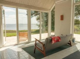 På kanten af Limfjorden, hotel in Øster Assels