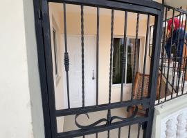 Tu casa los frailes 2da, hotel din La Alianza