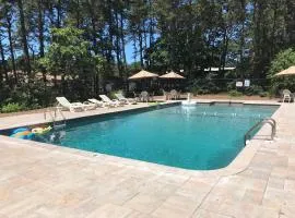 Cottage w Private Association Pool