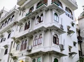 Whereabout Hostel Udaipur