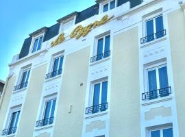 Appart' Hotel LE CYGNE gare, hotel v destinaci Bourges