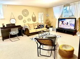 Scorpion Hiuse Langley - Semi-basement Suite