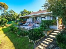 Victoria Bay Holiday Cottage