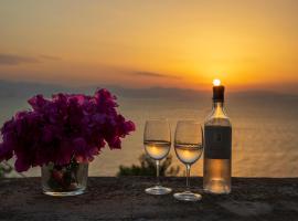 The Artist's Retreat Aegina, hotel uz plažu u gradu 'Aegina Town'