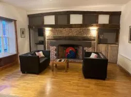 Rooms at number 3