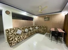 AL-MANAL 401 Deluxe 3BHK Suite