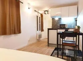 New renoveted studio in calm area near nation