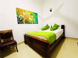 Anuradhapura Peacock Garden Holiday Bungalow