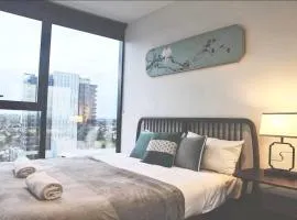 WT917 - 2BR 2BTH in heart of box hill with free park & pool