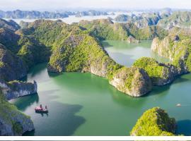 Cat Ba Cruise, hotel v destinaci Cát Bà